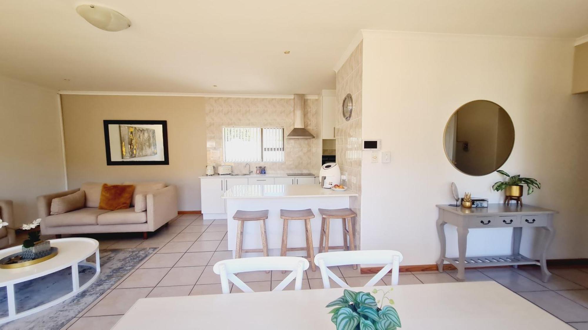 2 On Lismore Guesthouse Tokai Exteriér fotografie